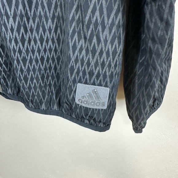 Adidas  size large. Light weight jacket  grey and black zips pockets. Inside out - Picture 3 of 8